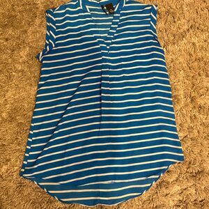 🛑MUST BUNDLE🛑 Adrienne Vittadini Women's PM Blue Striped Sleeveless V-Neck